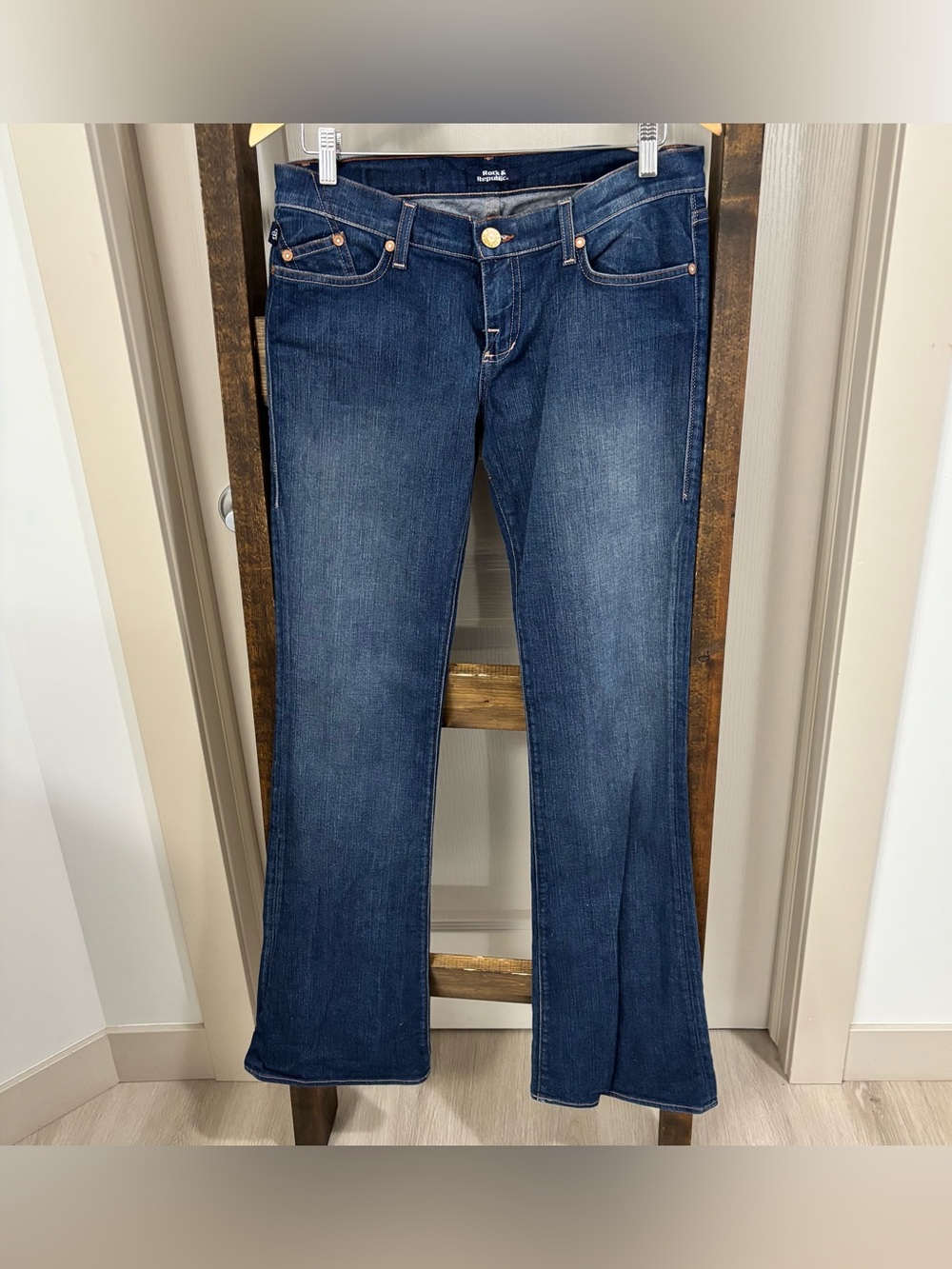 Rock & Republic Original low rise straight jeans